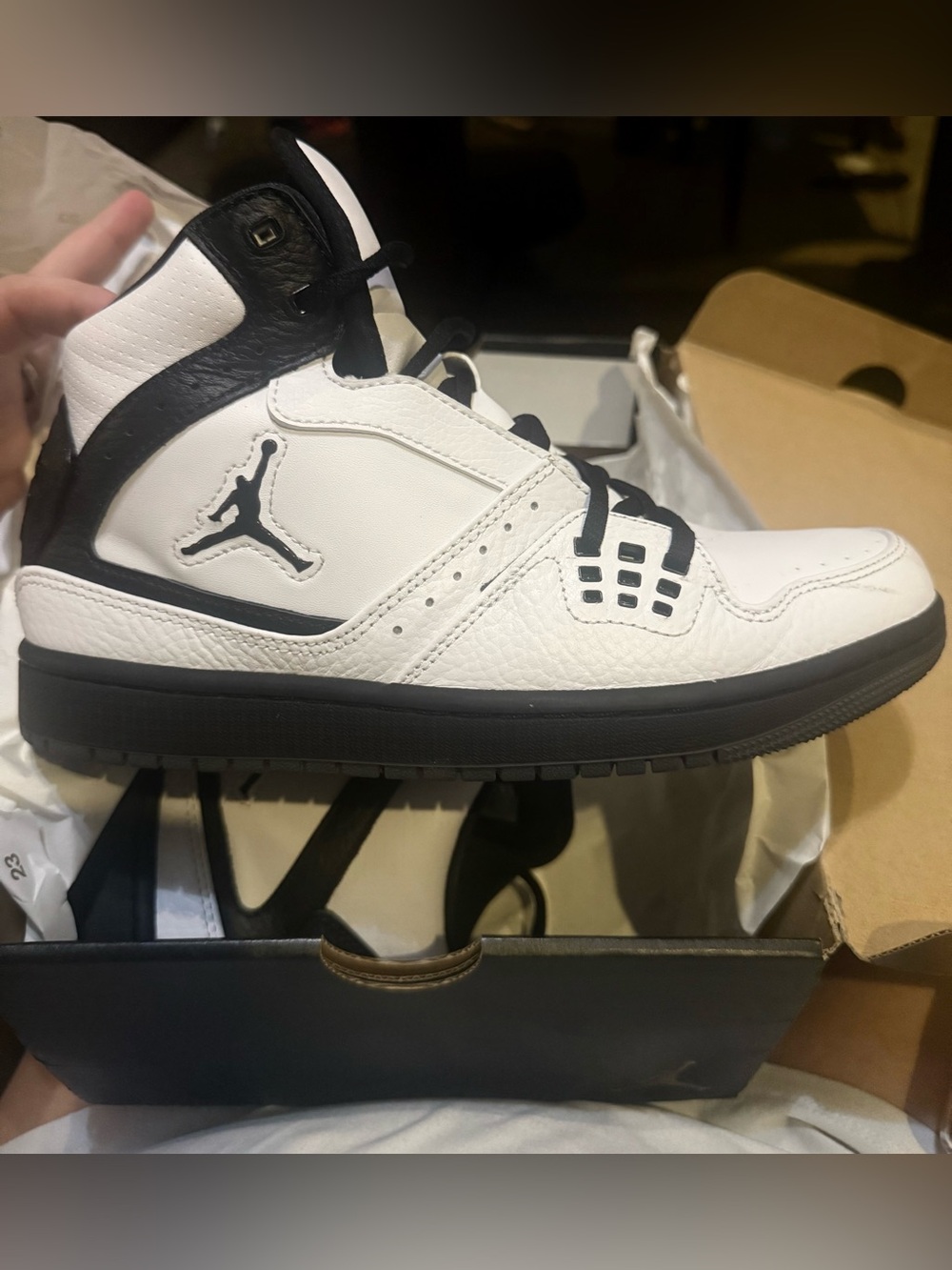 Jordan 1 Flight White and Black Mid-Top Basketball Sneakers with box, never worn